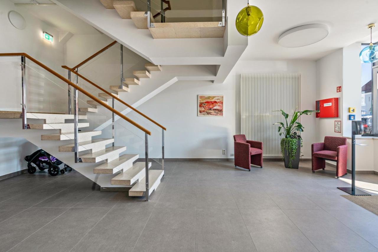 Апартаменти Huber Living Basic 106 Ґермерінґ Екстер'єр фото