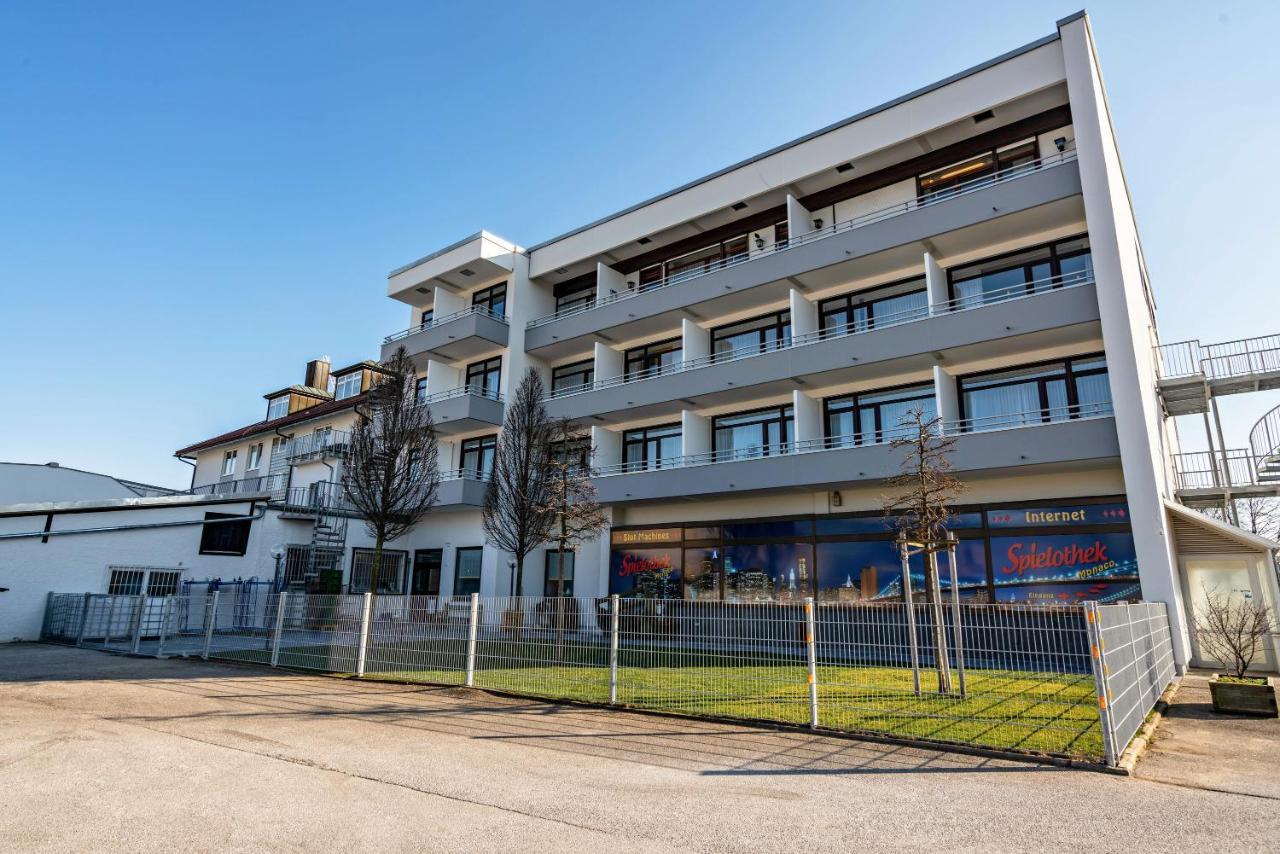 Апартаменти Huber Living Basic 106 Ґермерінґ Екстер'єр фото